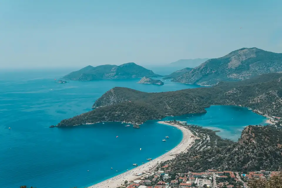 Ölüdeniz'in havadan görünümü