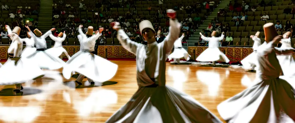 Konya'da sema gösterisi