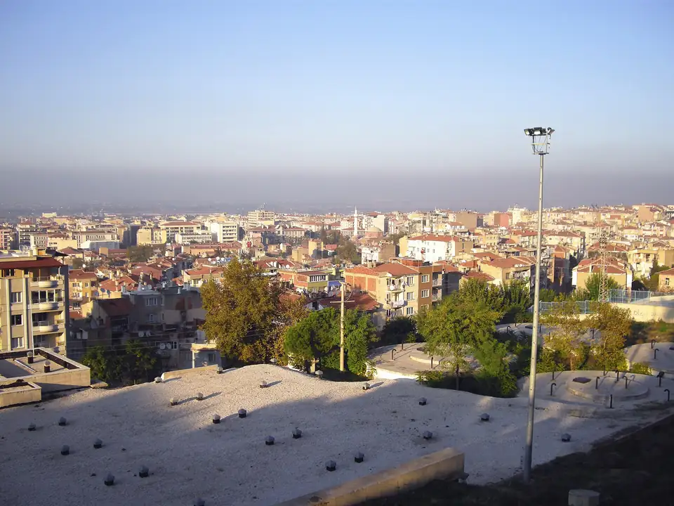 Ulu Cami önünden Manisa